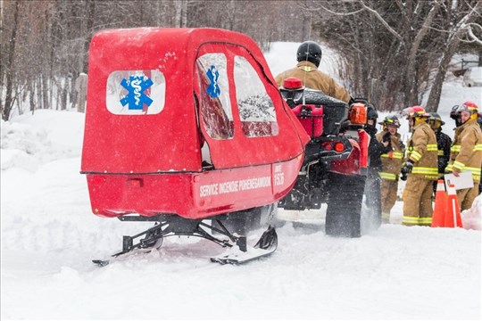 Les pompiers de Rivière-Bleue retrouvent un quadiste perdu en forêt