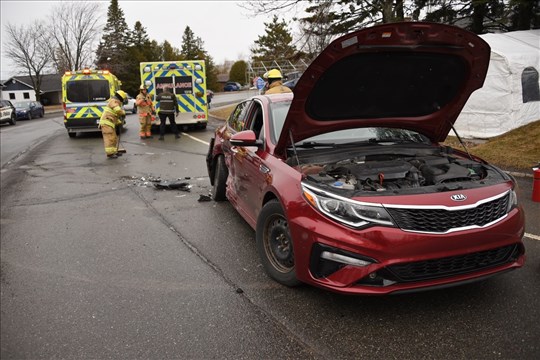 Accident sur le boulevard Armand-Thériault à Rivière-du-Loup