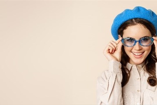 Montures pastel, transparentes ou métalliques : quel style pour ce printemps ?