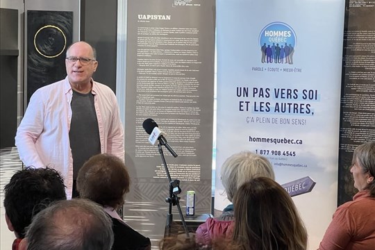 Le spectacle «Fais le mâle, mais fais-le bien» présenté à Rivière-du-Loup