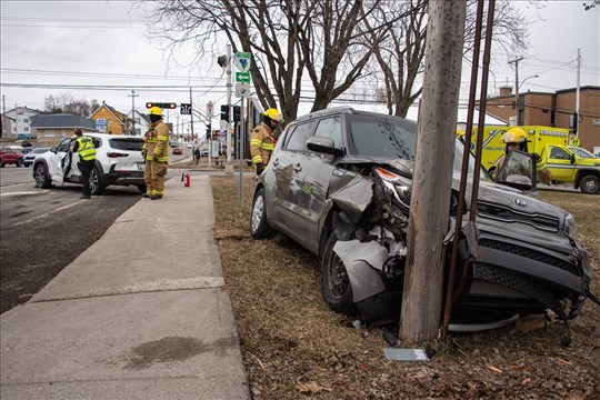 Collision spectaculaire à Rivière-du-Loup