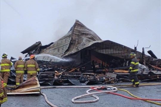 L’incendie majeur chez Cabano Marine engendre des pertes de millions de dollars