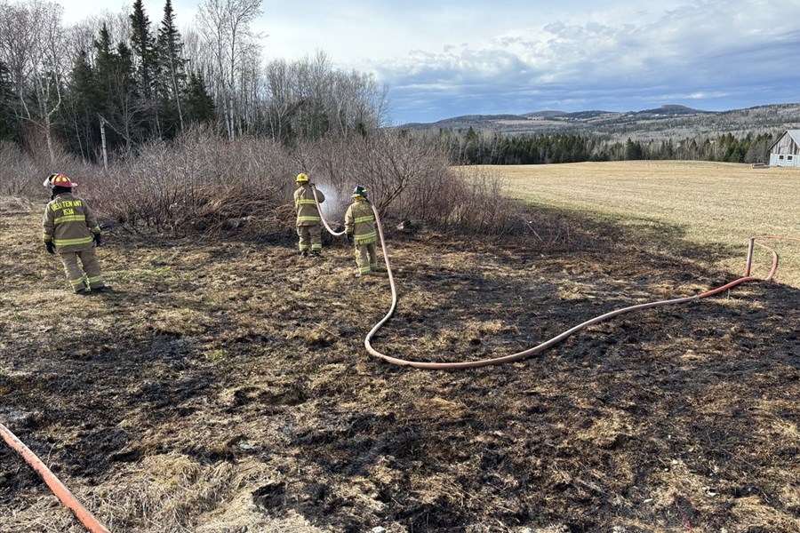Incendie extérieur à Dégelis