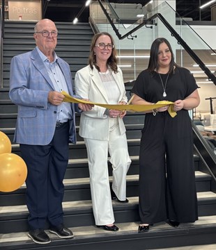 Poitras Meubles et Design inaugure ses nouveaux locaux à Rivière-du-Loup