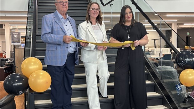 Poitras Meubles et Design inaugure ses nouveaux locaux à Rivière-du-Loup