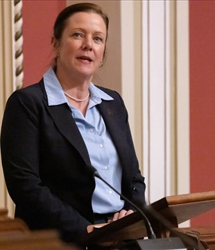 Amélie Dionne dépose un projet de loi pour changer le nom de la circonscription