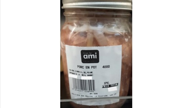 Mauvais étiquetage de porc en pot