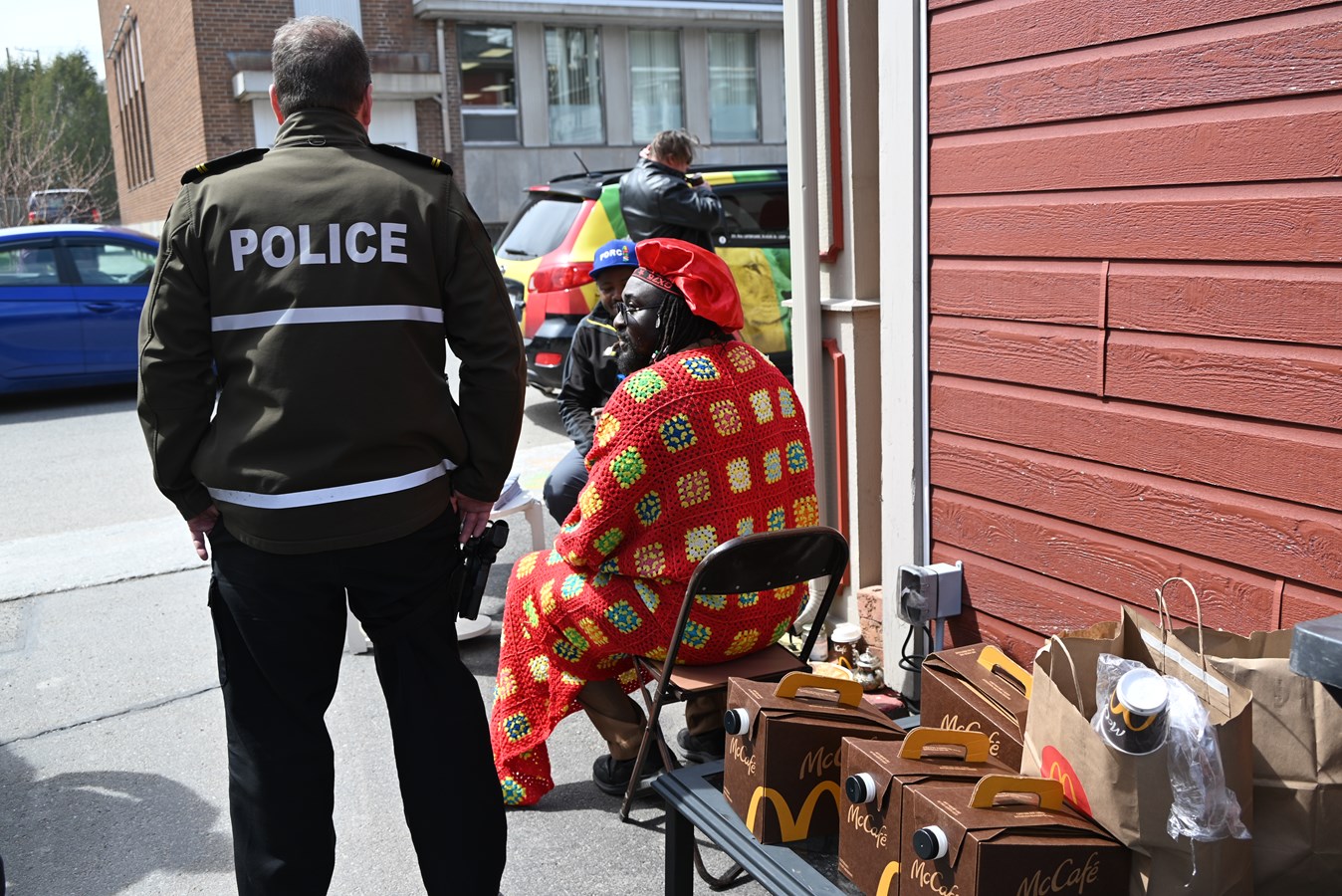 Événement solidaire : La Sûreté du Québec et Papa Noël pour l’intégration