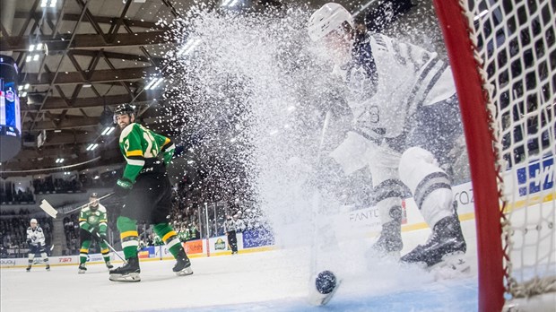 Coupe Memorial: une défaite qui complique la position au classement pour l’Océanic de Rimouski