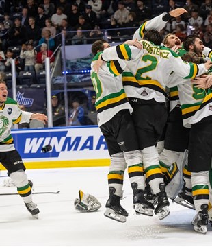 Les Knights de London sont champions de la 105e Coupe Memorial