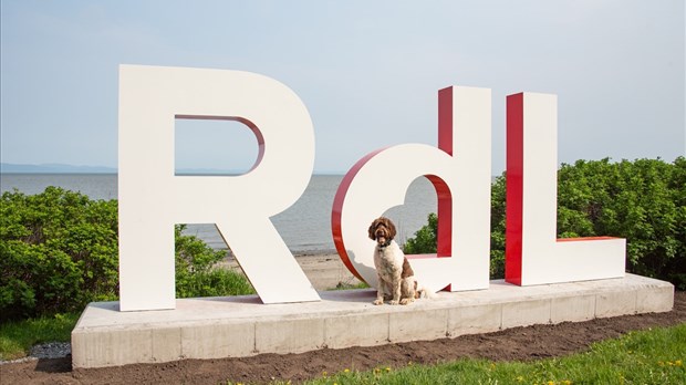 Trois lettres qui font jaser de Rivière-du-Loup