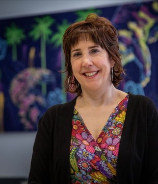 Édith Croft, enseignante au Cégep de Rivière-du-Loup, honorée par l’AQPC